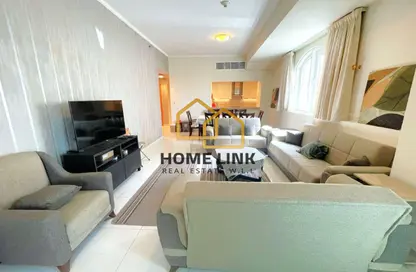 Apartment - 2 Bedrooms - 3 Bathrooms for rent in Viva East - Viva Bahriyah - The Pearl Island - Doha
