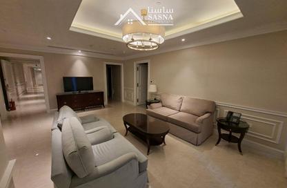 Apartment - 2 Bedrooms - 2 Bathrooms for rent in West Bay - West Bay - Doha Apartment - 2 Bedrooms - 2 Bathrooms for rent in West Bay - West Bay - Doha
