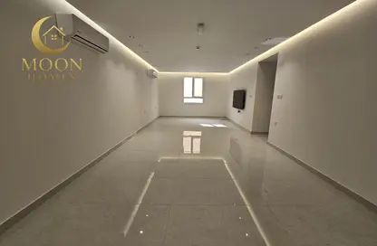Apartment - 3 Bedrooms - 3 Bathrooms for rent in Old Airport Road - Old Airport Road - Doha