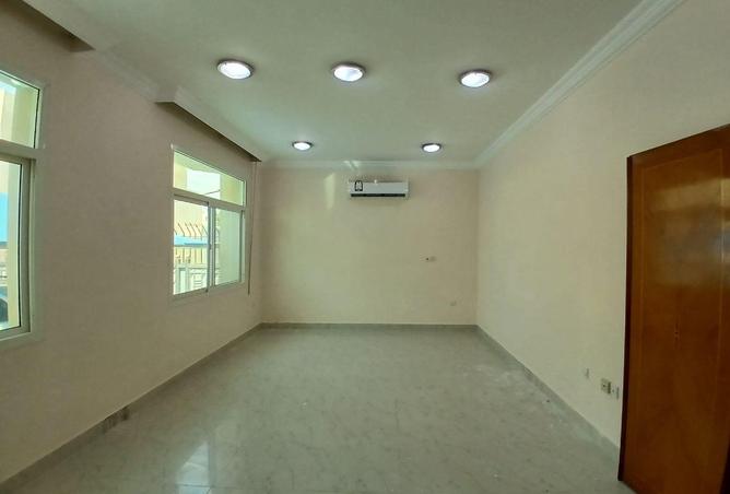 1031793 - Property Image 2