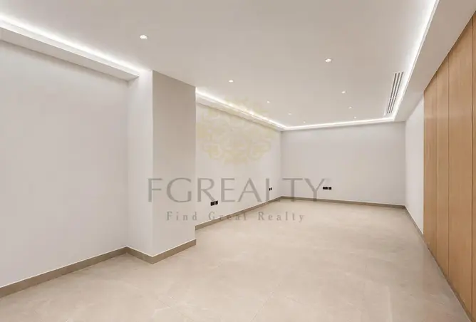 63250789 - Property Image 3