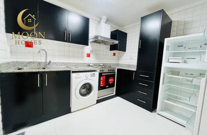 Apartment - 3 Bedrooms - 2 Bathrooms for rent in Umm Ghwailina Comm - Umm Ghuwalina - Umm Ghuwailina - Doha