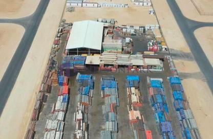 Warehouse - Studio - 4 Bathrooms for rent in Salwa Commercial Building - Salwa Road - Doha