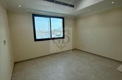 Apartment - Studio - 1 Bathroom for rent in Al Markhiya - Doha