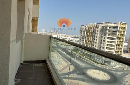 Apartment - 1 Bedroom - 2 Bathrooms for rent in R-19 Building - Al Erkyah City - Lusail