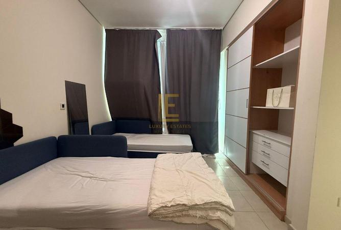56670377 - Property Image 2