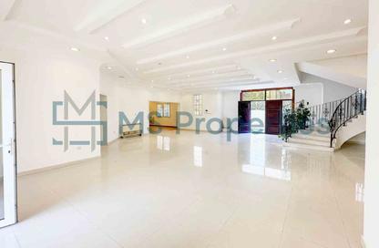 Villa - 5 Bedrooms - 6 Bathrooms for sale in Legtaifiya Lagoon - West Bay - Doha Villa - 5 Bedrooms - 6 Bathrooms for sale in Legtaifiya Lagoon - West Bay - Doha