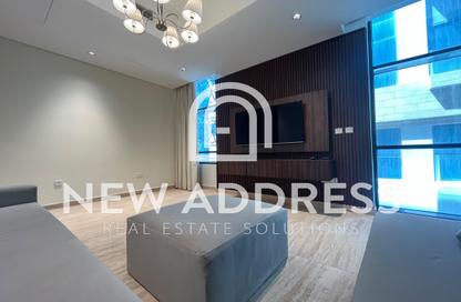 Apartment - 2 Bedrooms - 3 Bathrooms for rent in The Pearl Island - Doha