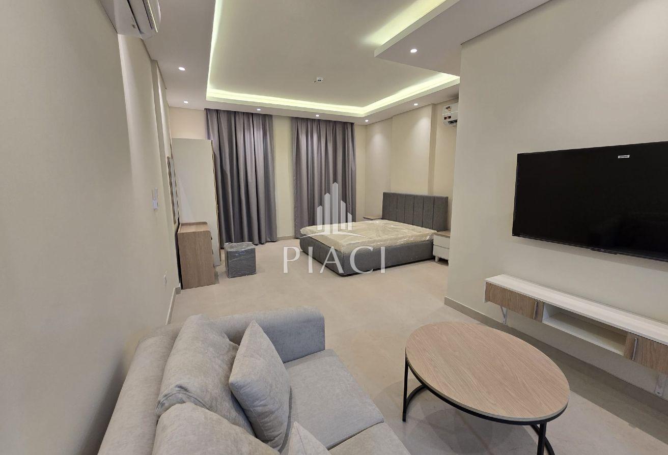 Brand new 1 BHK FF near the Cornish