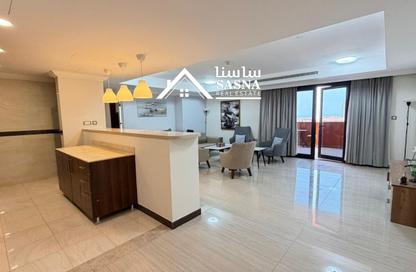 Apartment - 2 Bedrooms - 2 Bathrooms for rent in Porto Arabia - The Pearl Island - Doha