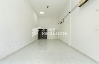 Shop - Studio - 1 for rent in Umm Salal Ali - Umm Salal Ali - Doha Shop - Studio - 1 for rent in Umm Salal Ali - Umm Salal Ali - Doha