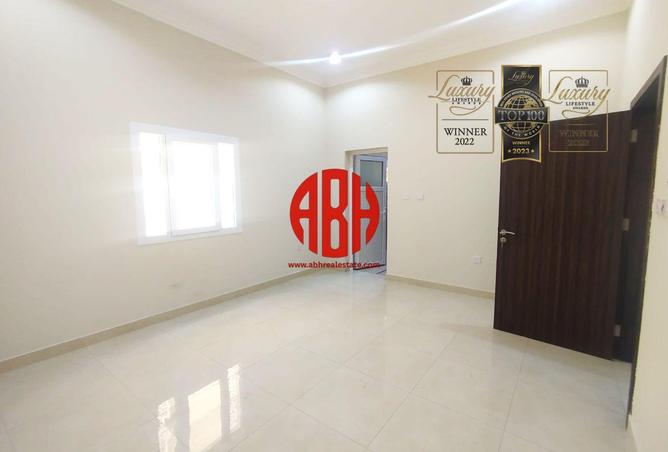 55876108 - Property Main Image