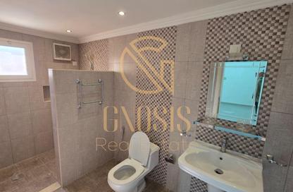 Apartment - 2 Bedrooms - 1 Bathroom for rent in Al Maamoura - Al Maamoura - Doha