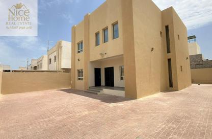 Villa - 6 Bedrooms - 6 Bathrooms for rent in Umm Qarn - Al Daayen