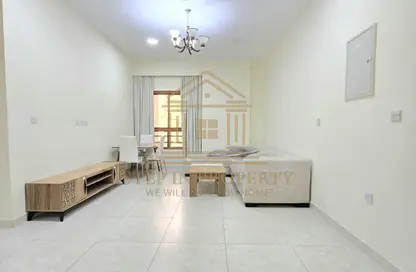 Apartment - 2 Bedrooms - 2 Bathrooms for rent in Muntazah 7 - Al Muntazah - Doha