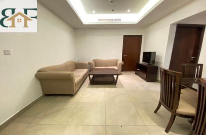 Apartment - 2 Bedrooms - 2 Bathrooms for rent in Umm Ghuwalina - Umm Ghuwailina - Doha