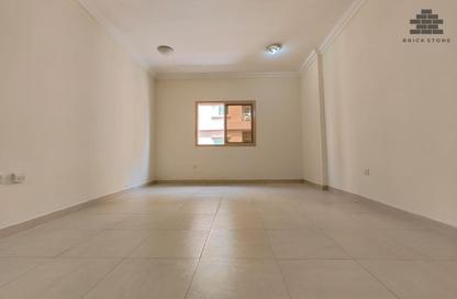 Apartment - 2 Bedrooms - 1 Bathroom for rent in Al Sadd Road - Al Sadd - Doha
