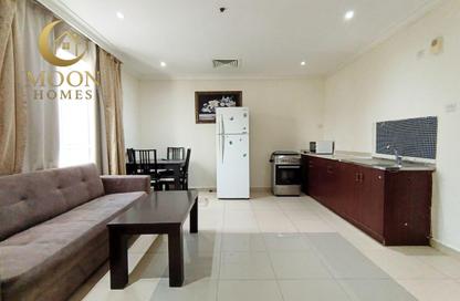 Apartment - 1 Bedroom - 1 Bathroom for rent in Umm Ghuwailina 4 - Umm Ghuwailina - Doha