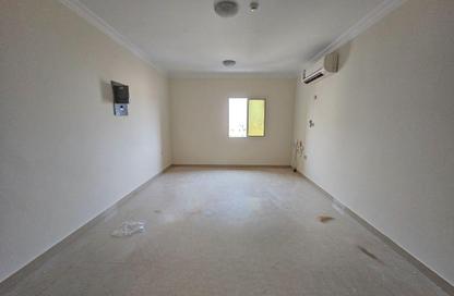 Apartment - 2 Bedrooms - 2 Bathrooms for rent in Old Airport Road - Old Airport Road - Doha