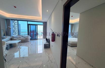 Apartment - 1 Bedroom - 2 Bathrooms for rent in Marina District - Lusail