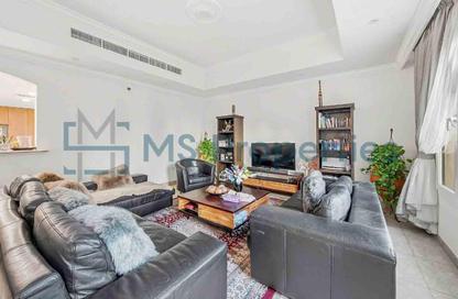 شقة - 3 غرف نوم - 4 حمامات للبيع في طريق بورتو الشرقي - بورتو أرابيا - جزيرة اللؤلؤة - الدوحة شقة - 3 غرف نوم - 4 حمامات للبيع في طريق بورتو الشرقي - بورتو أرابيا - جزيرة اللؤلؤة - الدوحة