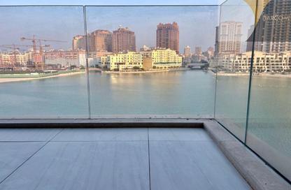 Apartment - 1 Bedroom - 2 Bathrooms for rent in Crystal Residence - Gewan Island - The Pearl Island - Doha