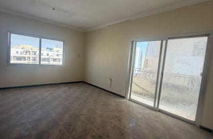 Apartment - 3 Bedrooms - 3 Bathrooms for rent in Al Sadd Road - Al Sadd - Doha
