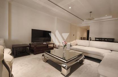Apartment - 1 Bedroom - 2 Bathrooms for rent in East Porto Drive - Porto Arabia - The Pearl Island - Doha
