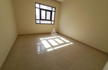 Apartment - 3 Bedrooms - 2 Bathrooms for rent in Najma street - Old Airport Road - Doha