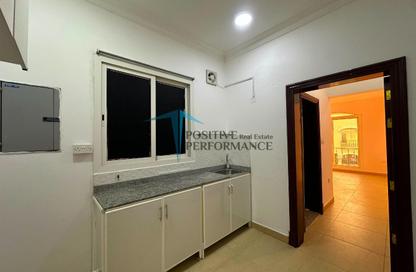 Apartment - Studio - 1 Bathroom for rent in Mamoura 18 - Al Maamoura - Doha Apartment - Studio - 1 Bathroom for rent in Mamoura 18 - Al Maamoura - Doha
