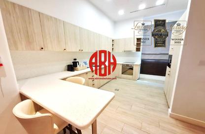Apartment - 4 Bedrooms - 5 Bathrooms for rent in Al Bida'a Tower - Corniche Road - Corniche Road - Doha