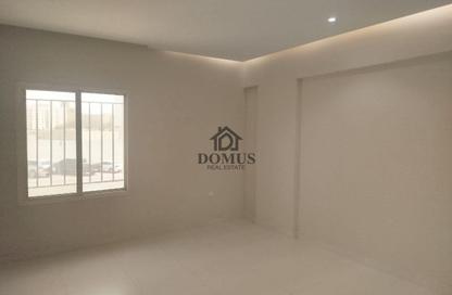 Apartment - 2 Bedrooms - 2 Bathrooms for rent in Al Zubair Bakkar Street - Al Sadd - Doha