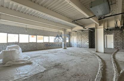 Office Space - Studio - 1 Bathroom for rent in Al Duhail - Al Duhail - Doha