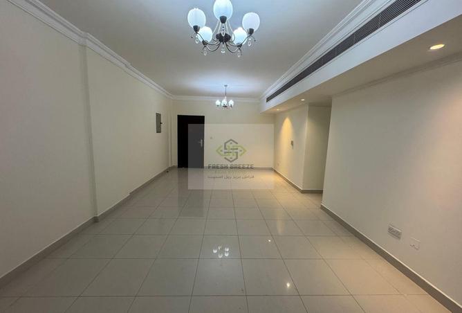 54493079 - Property Image 2