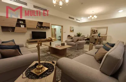 فيلا - 4 غرف نوم - 4 حمامات للايجار في برج أسباير - الوعب - الوعب - الدوحة