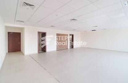 Office Space - Studio - 1 for rent in Al Nuaija Street - Al Nuaija - Doha