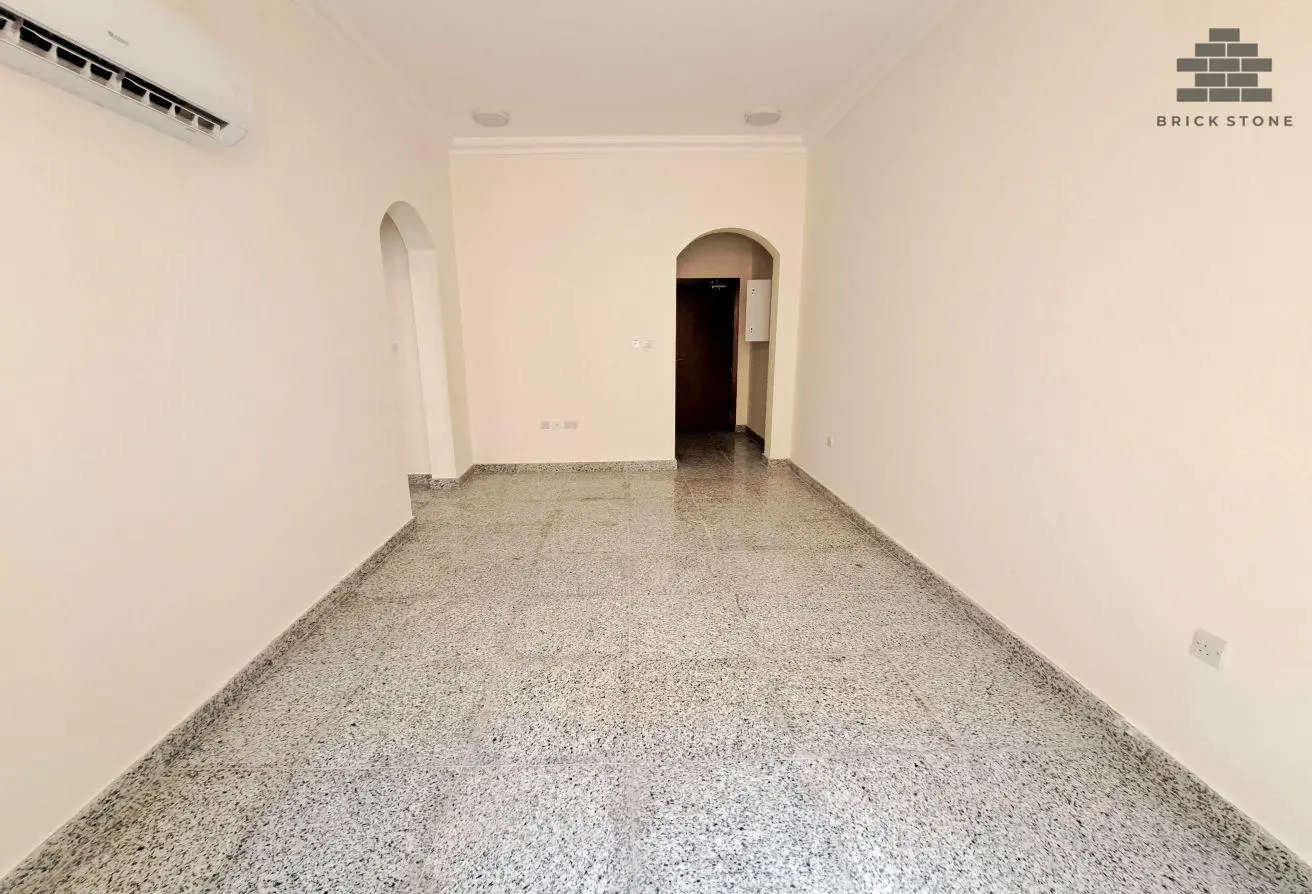 63528501 - Property Main Image