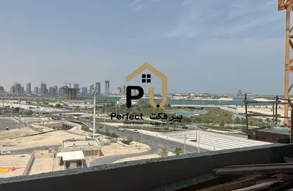 شقة - 3 غرف نوم - 4 حمامات للبيع في مدينة اللسيل - الوسيل