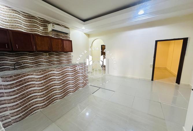 54148215 - Property Image 2