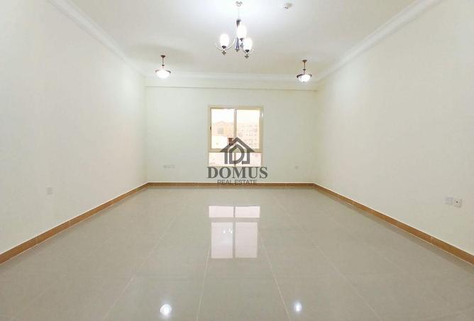 61900380 - Property Main Image
