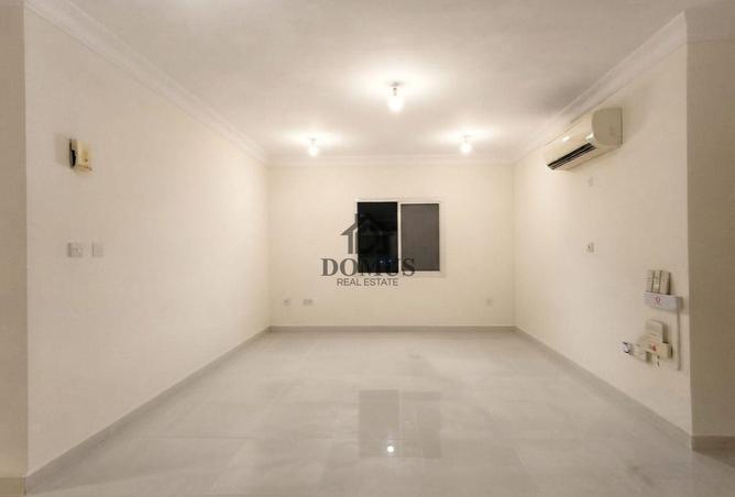 62072334 - Property Main Image