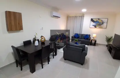 شقة - 3 غرف نوم - 3 حمامات للايجار في شارع النجمة - طريق المطار القديم - الدوحة