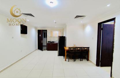 Apartment - 1 - 1 for rent in Umm Ghuwailina 4 - Umm Ghuwailina - Doha