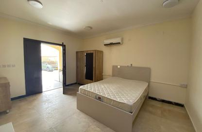 Apartment - Studio - 1 Bathroom for rent in Al Kheesa - Al Kheesa - Umm Salal Mohammed