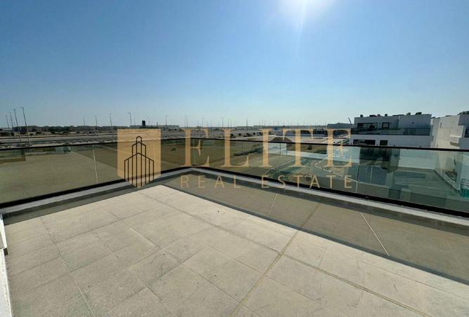 998770 - Property Image 2