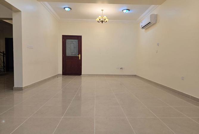 53096358 - Property Image 2