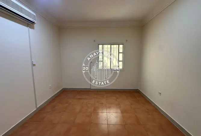 62745467 - Property Image 2