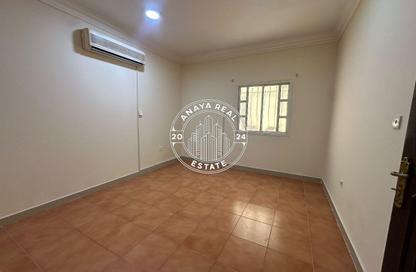 Apartment - Studio - 1 for rent in Muaither Area - Doha