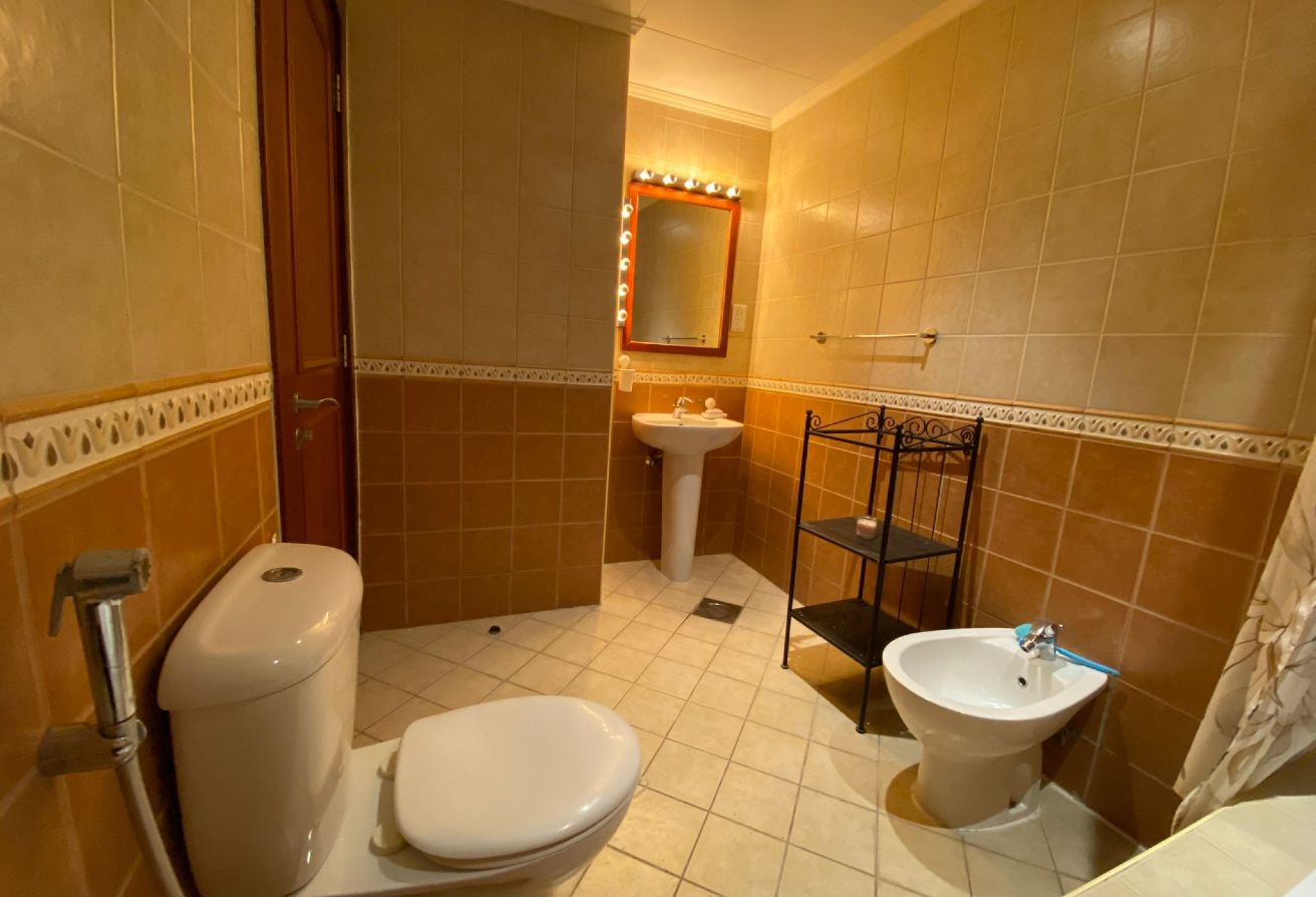1 Bedroom | Porto Arabia | The Pearl thumbnail 10