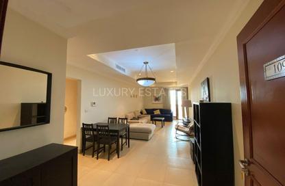Apartment - 1 Bedroom - 2 Bathrooms for rent in West Porto Drive - Porto Arabia - The Pearl Island - Doha
